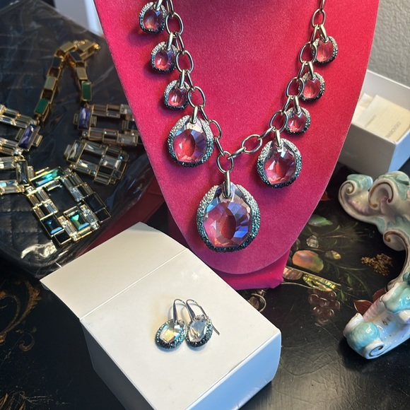 Hot Authentic Swarovski Glam Collar Necklace in ombré Blue.$1200 +$260 earrings - Picture 13 of 15